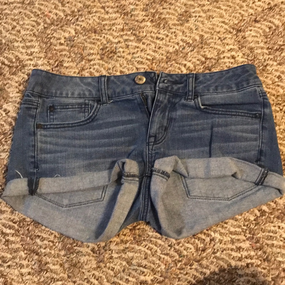 American Eagle Medium Wash Denim Shorts